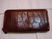 L0414
AIGNER 咖啡色長型皮夾

號碼:152587  1995893 

有保單 可放零錢  總共可放12張卡片

長20CM 寬:2CM 高:10CM