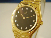 W0988

EBEL 玉寶 原鑲鑽 黑面 18K黃K金 石英機芯 女用錶

全部原裝 總重:2.2兩 錶頭寬(不含龍頭):26mm 厚度:5mm