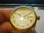 W1489 ROLEX 勞力士 118238 K4字頭 實心錶帶 
自動上鍊機芯 特殊金字塔 羅馬字體面盤