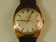 W0299

ZENITH  先力時  9K黃K金  自動上鍊機芯   皮帶男用錶 

全部原裝 有日期顯示     

錶頭直徑(不含龍頭)34mm   厚度12mm 

